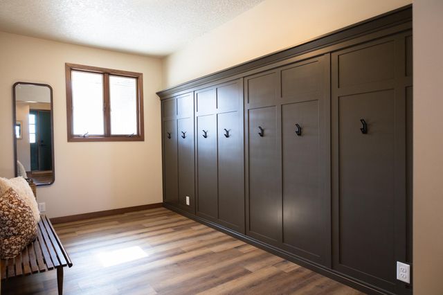 1961 S Shore Drive, Worthington, MN 56187