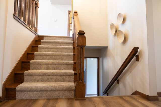 1961 S Shore Drive, Worthington, MN 56187