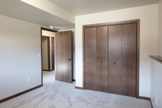 1961 S Shore Drive, Worthington, MN 56187