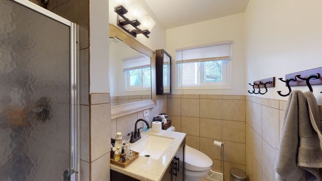 311 Nordica Avenue, Glenview, IL 60025