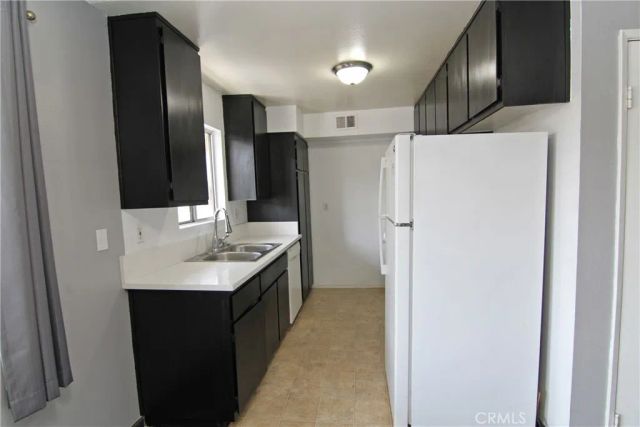13080 Dronfield Avenue 40, Sylmar, CA 91342