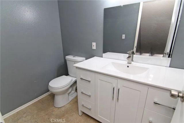 13080 Dronfield Avenue 40, Sylmar, CA 91342