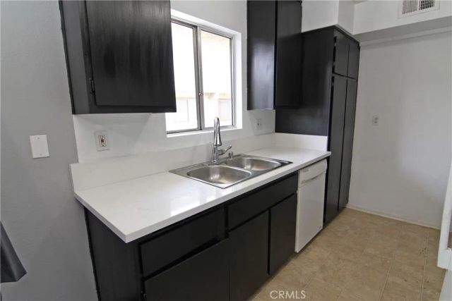 13080 Dronfield Avenue 40, Sylmar, CA 91342