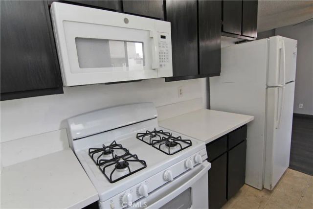 13080 Dronfield Avenue 40, Sylmar, CA 91342