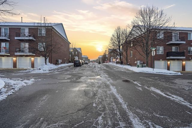 53092 Providence Drive, Shelby Twp, MI 48316