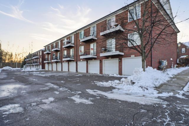 53092 Providence Drive, Shelby Twp, MI 48316