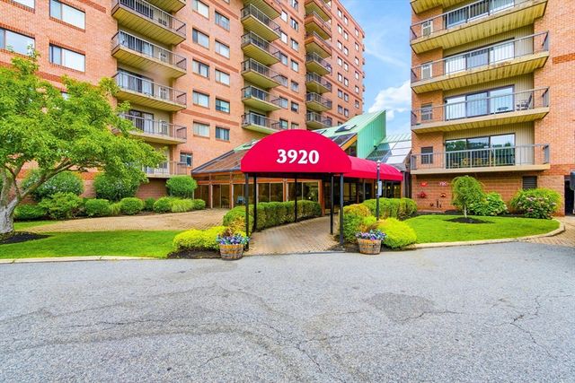 3920 Mystic Valley Parkway 709, Medford, MA 02155