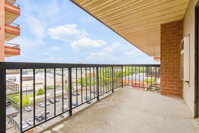 3920 Mystic Valley Parkway 709, Medford, MA 02155