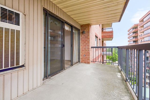 3920 Mystic Valley Parkway 709, Medford, MA 02155