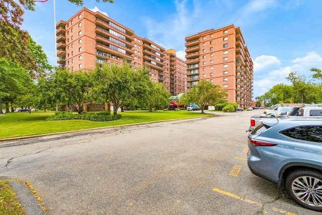 3920 Mystic Valley Parkway 709, Medford, MA 02155