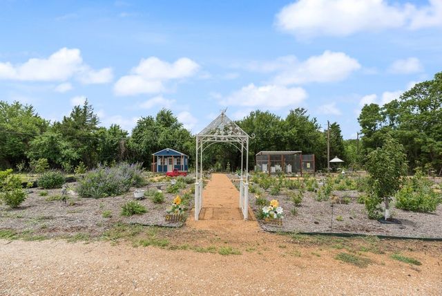 1070 County Road 3030, Bonham, TX 75418