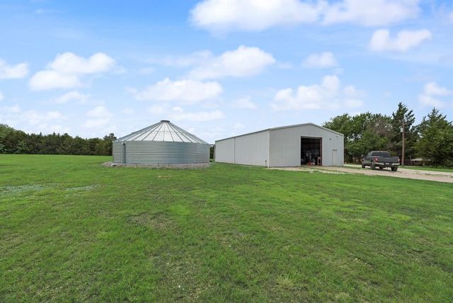 1070 County Road 3030, Bonham, TX 75418