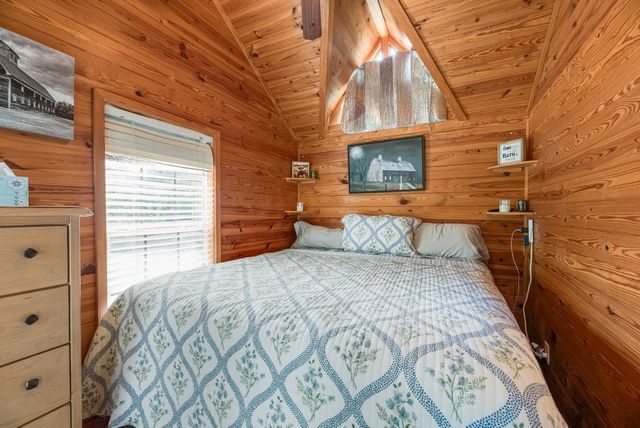 1070 County Road 3030, Bonham, TX 75418