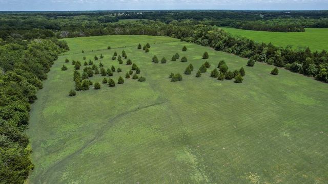 1070 County Road 3030, Bonham, TX 75418