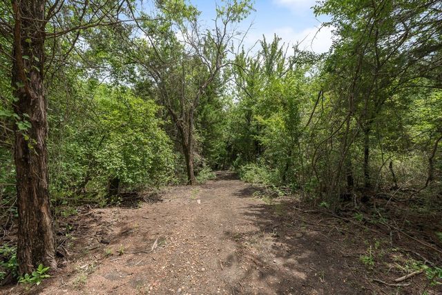 1070 County Road 3030, Bonham, TX 75418