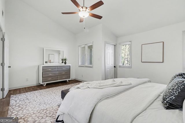 3293 Clairmont North NE, Brookhaven, GA 30329