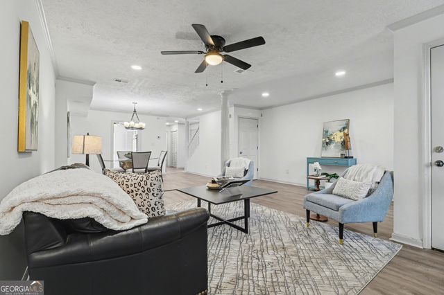 3293 Clairmont North NE, Brookhaven, GA 30329