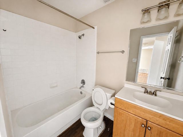 5624 Signal PT, Austin, TX 78724