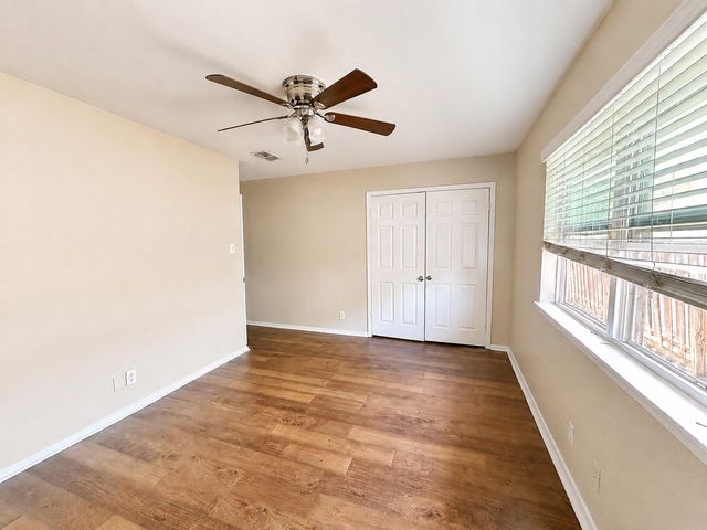 5624 Signal PT, Austin, TX 78724