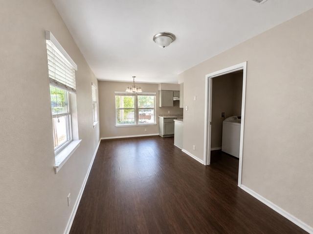 5624 Signal PT, Austin, TX 78724