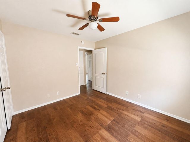 5624 Signal PT, Austin, TX 78724