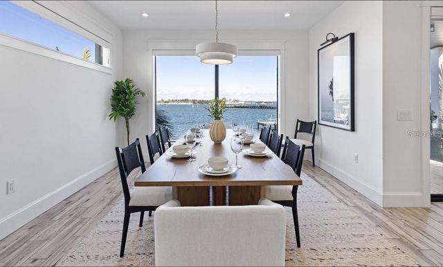 203 BAY DRIVE N, Bradenton Beach, FL 34217