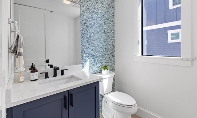 203 BAY DRIVE N, Bradenton Beach, FL 34217