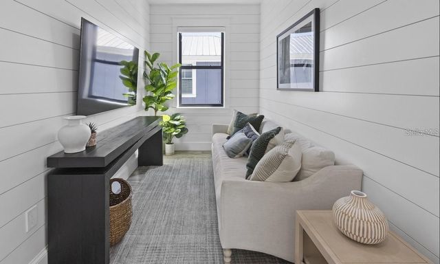 203 BAY DRIVE N, Bradenton Beach, FL 34217