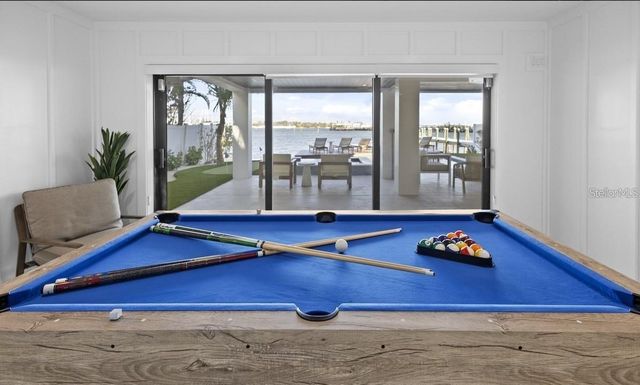 203 BAY DRIVE N, Bradenton Beach, FL 34217