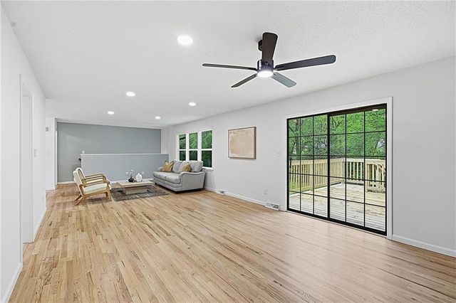 1480 Hemlock Drive, Liberty, MO 64068