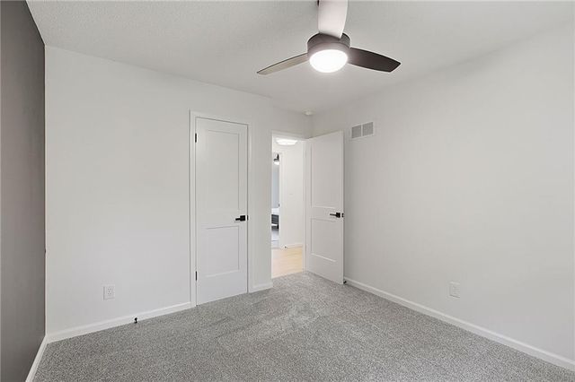 1480 Hemlock Drive, Liberty, MO 64068