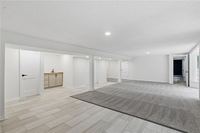 1480 Hemlock Drive, Liberty, MO 64068