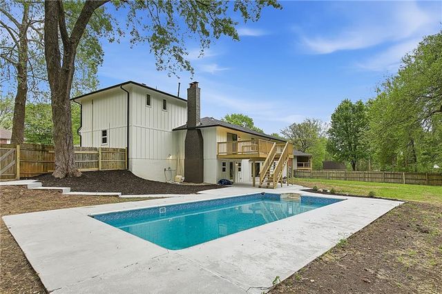 1480 Hemlock Drive, Liberty, MO 64068