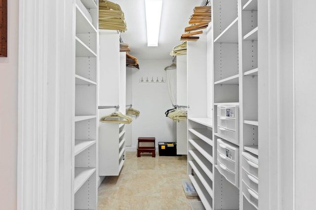 2400 Presidential Way 1906, West Palm Beach, FL 33401