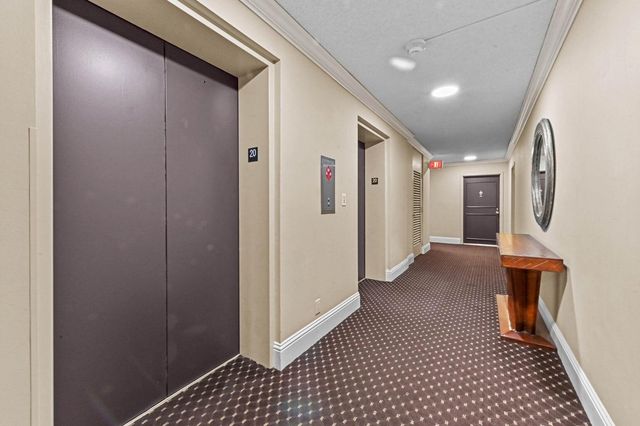 2400 Presidential Way 1906, West Palm Beach, FL 33401