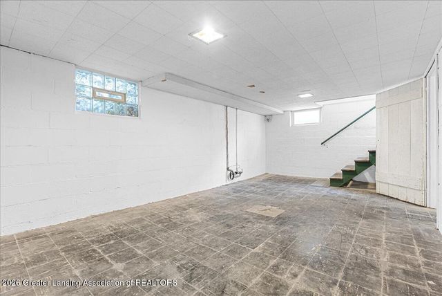 218 N Magnolia Avenue, Lansing, MI 48912