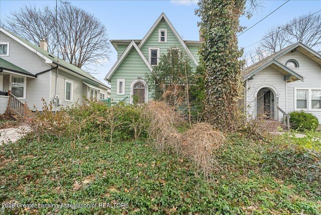 218 N Magnolia Avenue, Lansing, MI 48912
