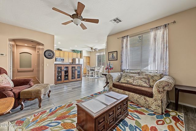 8567 W BROWN Street, Peoria, AZ 85345