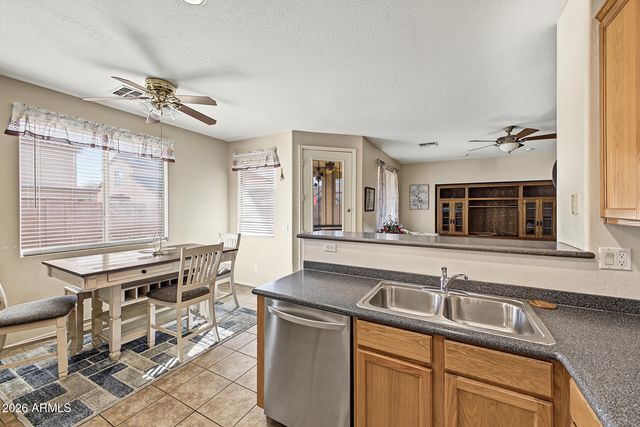 8567 W BROWN Street, Peoria, AZ 85345
