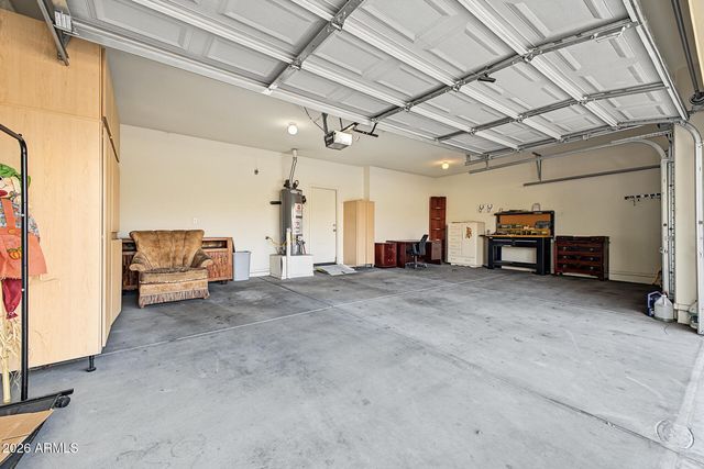 8567 W BROWN Street, Peoria, AZ 85345