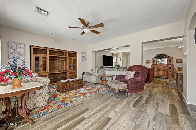 8567 W BROWN Street, Peoria, AZ 85345