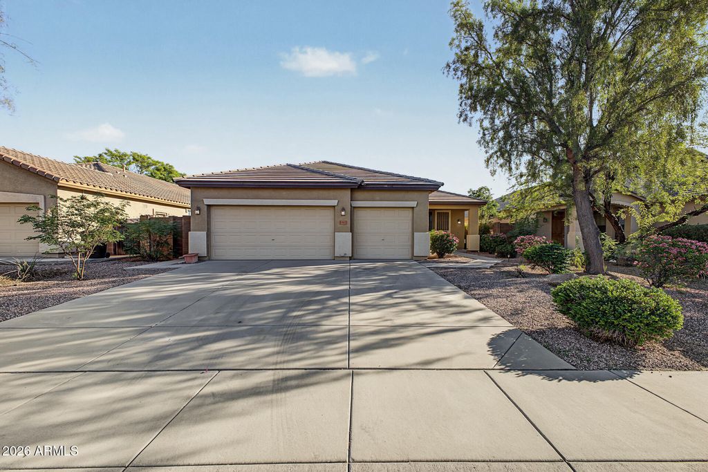 8567 W BROWN Street, Peoria, AZ 85345 — exterior