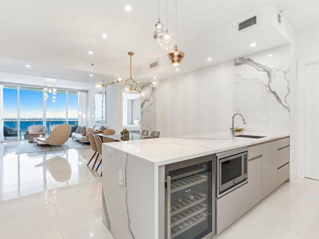 18201 Collins Ave 4106, Sunny Isles Beach, FL 33160