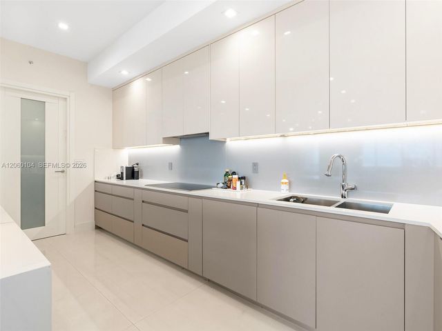 18201 Collins Ave 4106, Sunny Isles Beach, FL 33160