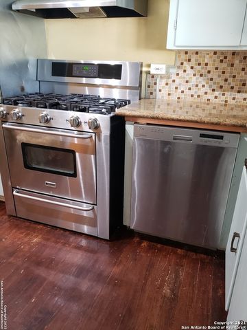 118 E ELMVIEW PL, Alamo Heights, TX 78209