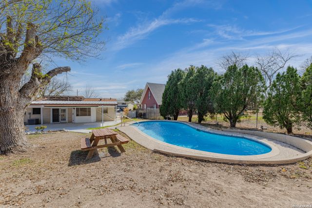 619 Northtrail, San Antonio, TX 78216