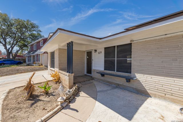 619 Northtrail, San Antonio, TX 78216