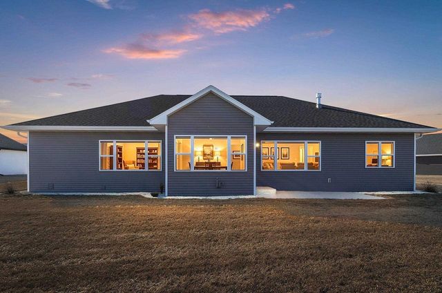 1652 TORCHWOOD TRAIL, De Pere, WI 54115