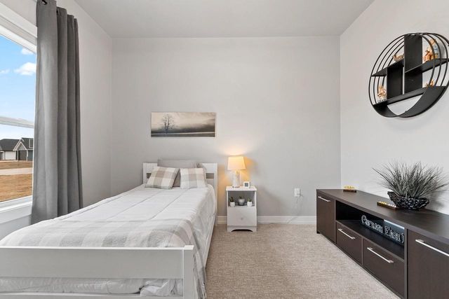 1652 TORCHWOOD TRAIL, De Pere, WI 54115