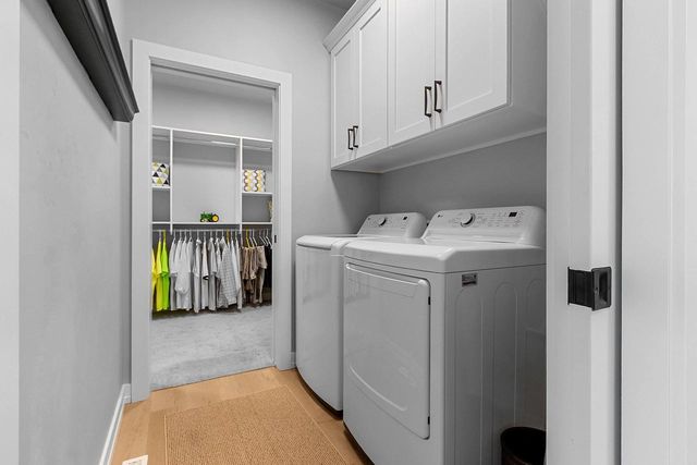 1652 TORCHWOOD TRAIL, De Pere, WI 54115